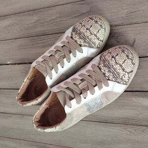 Frye Webster Wave Low Top Tan Suede Leather Silver Sneaker Size Women's 9.5